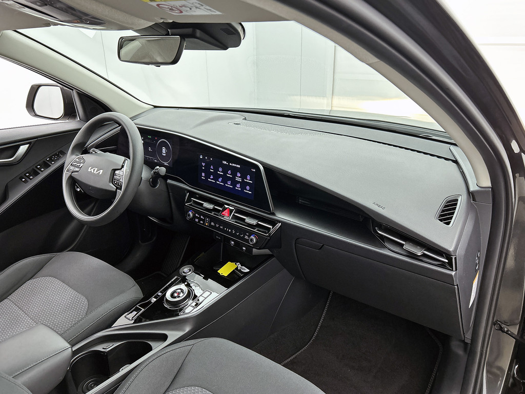 51022295