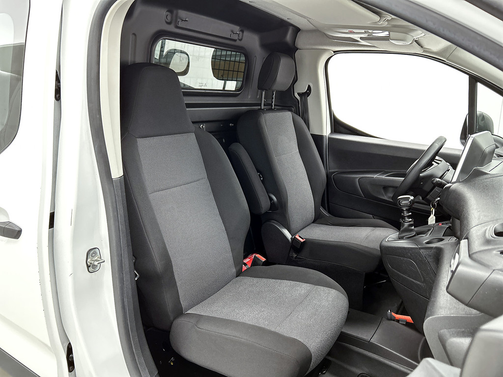 52520410
