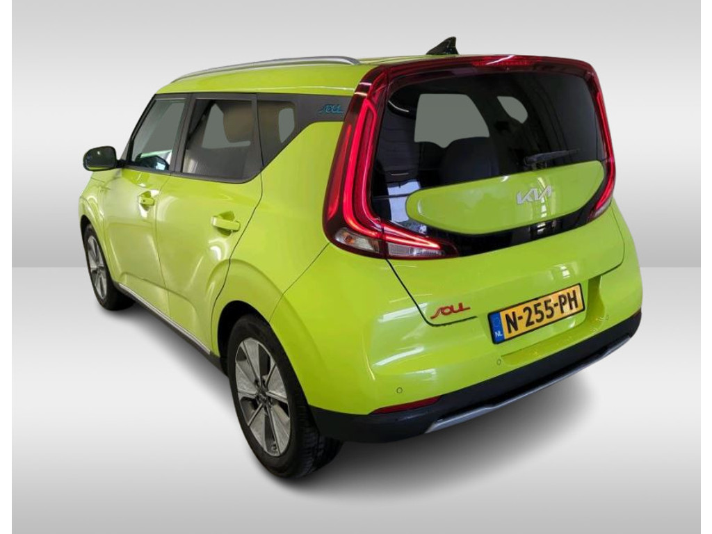 57195661